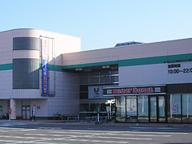 ラ・セラ東バイパスショッピングセンター